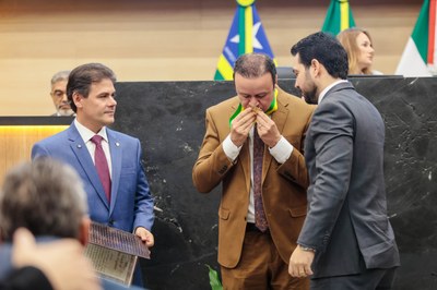 ENTREGA MEDALHA MÉRITO LEGISLATIVO (87).jpg