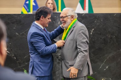 ENTREGA MEDALHA MÉRITO LEGISLATIVO (94).jpg
