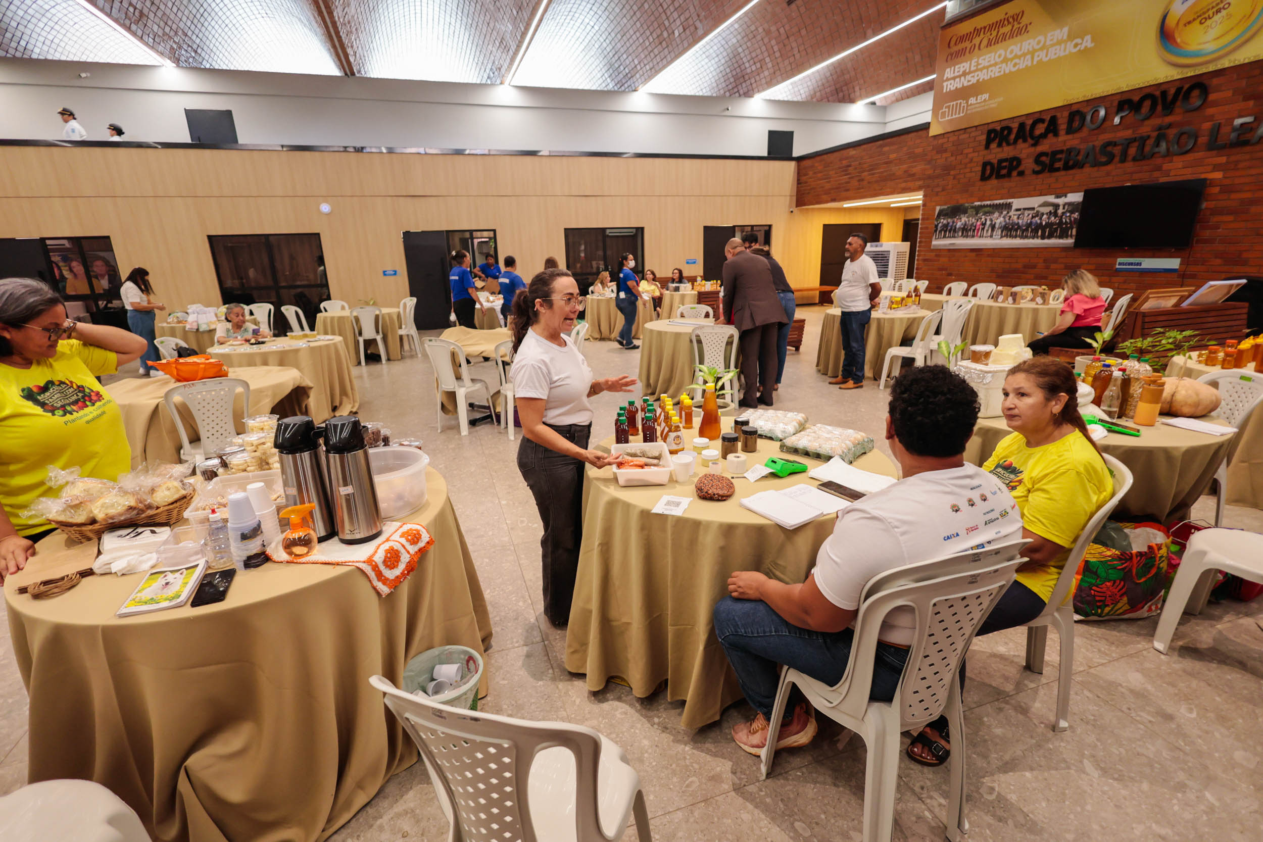 FEIRA DO SERVIDOR (2).jpg
