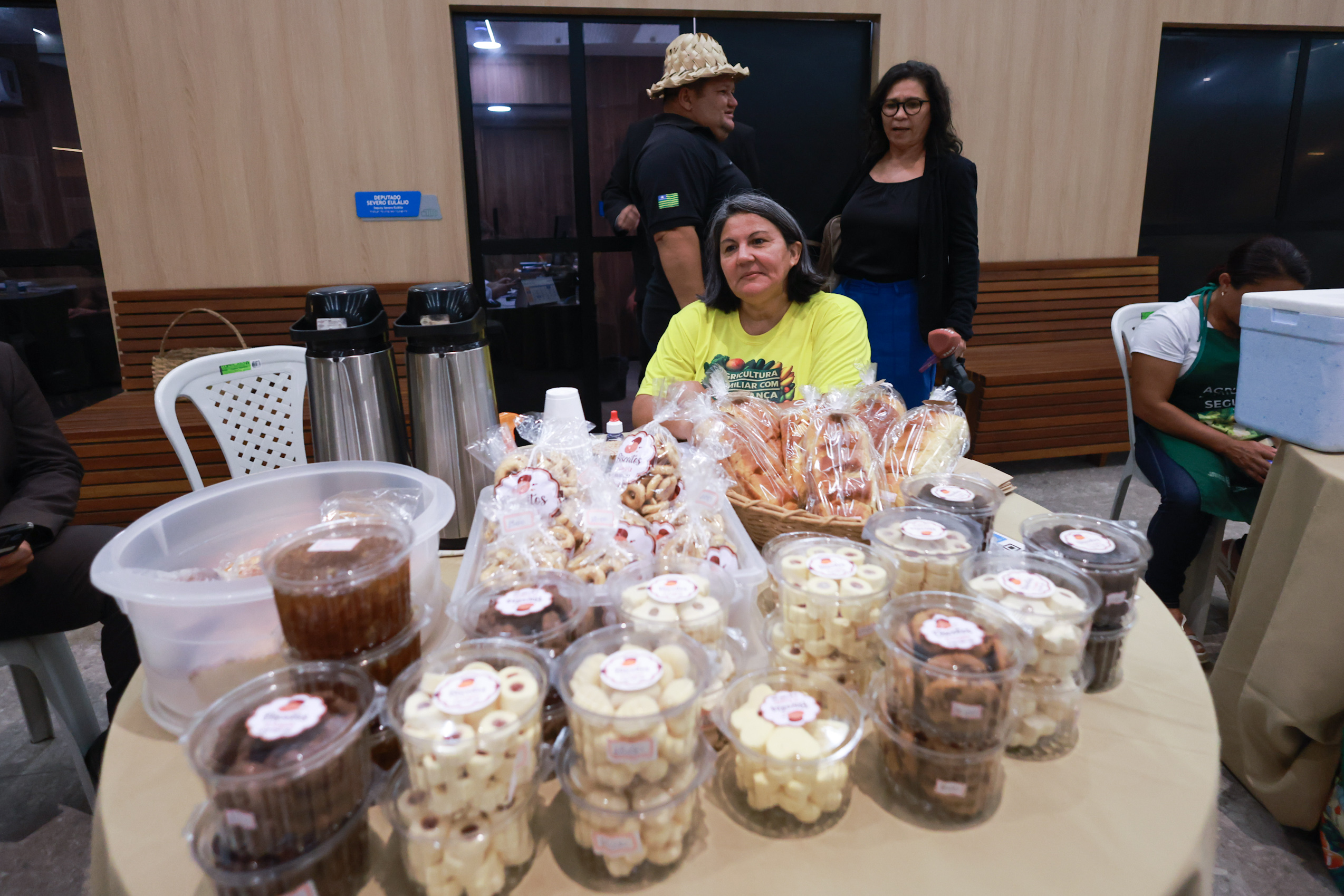 FEIRA DO SERVIDOR - FOTOS REGIS FALCÃO ASCOM ALEPI (1).jpg