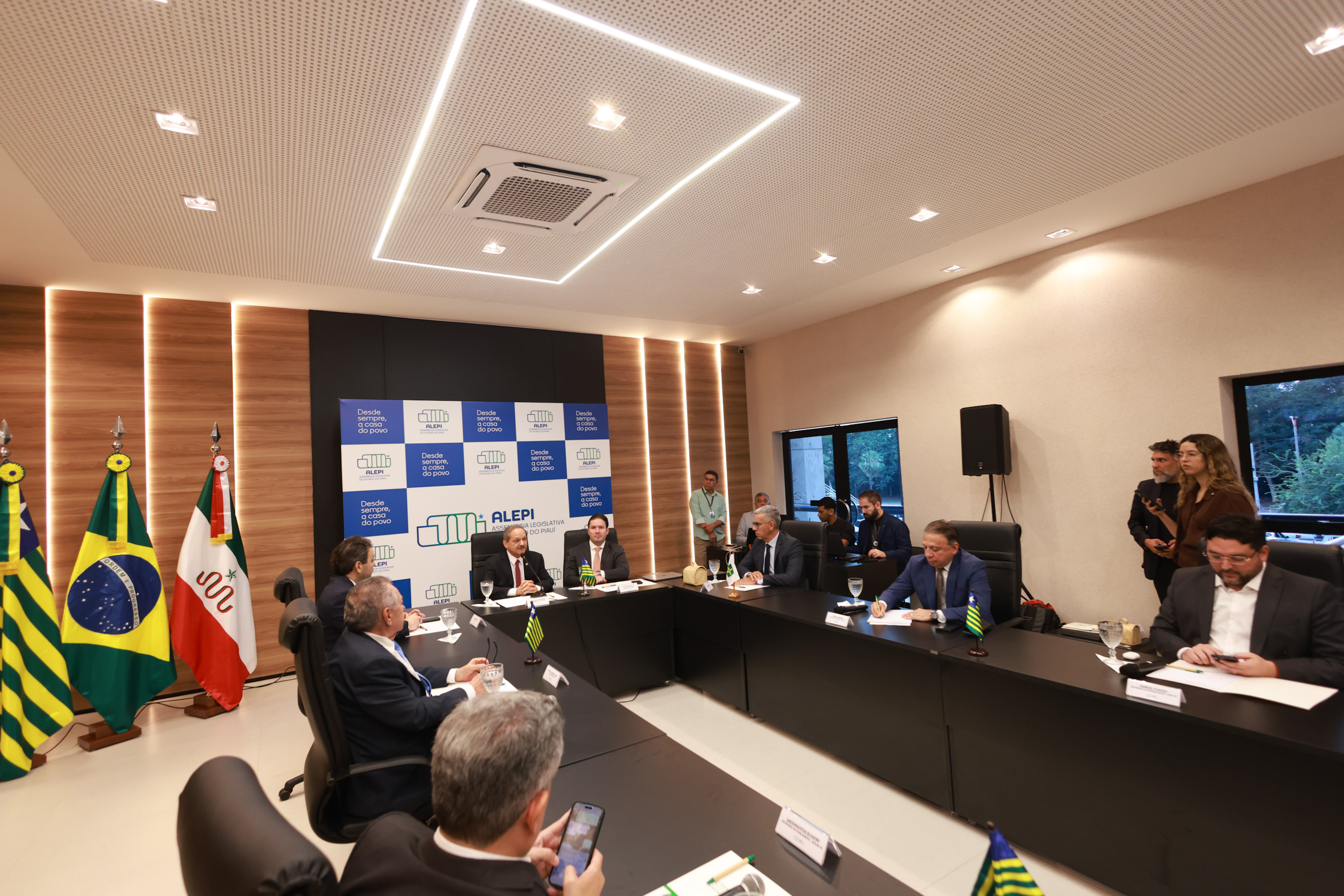 REUNIAO DO COLEGIADO DE DIRETORES FINANCEIROS E ORÇAMENTARIOS (19) (1).jpg