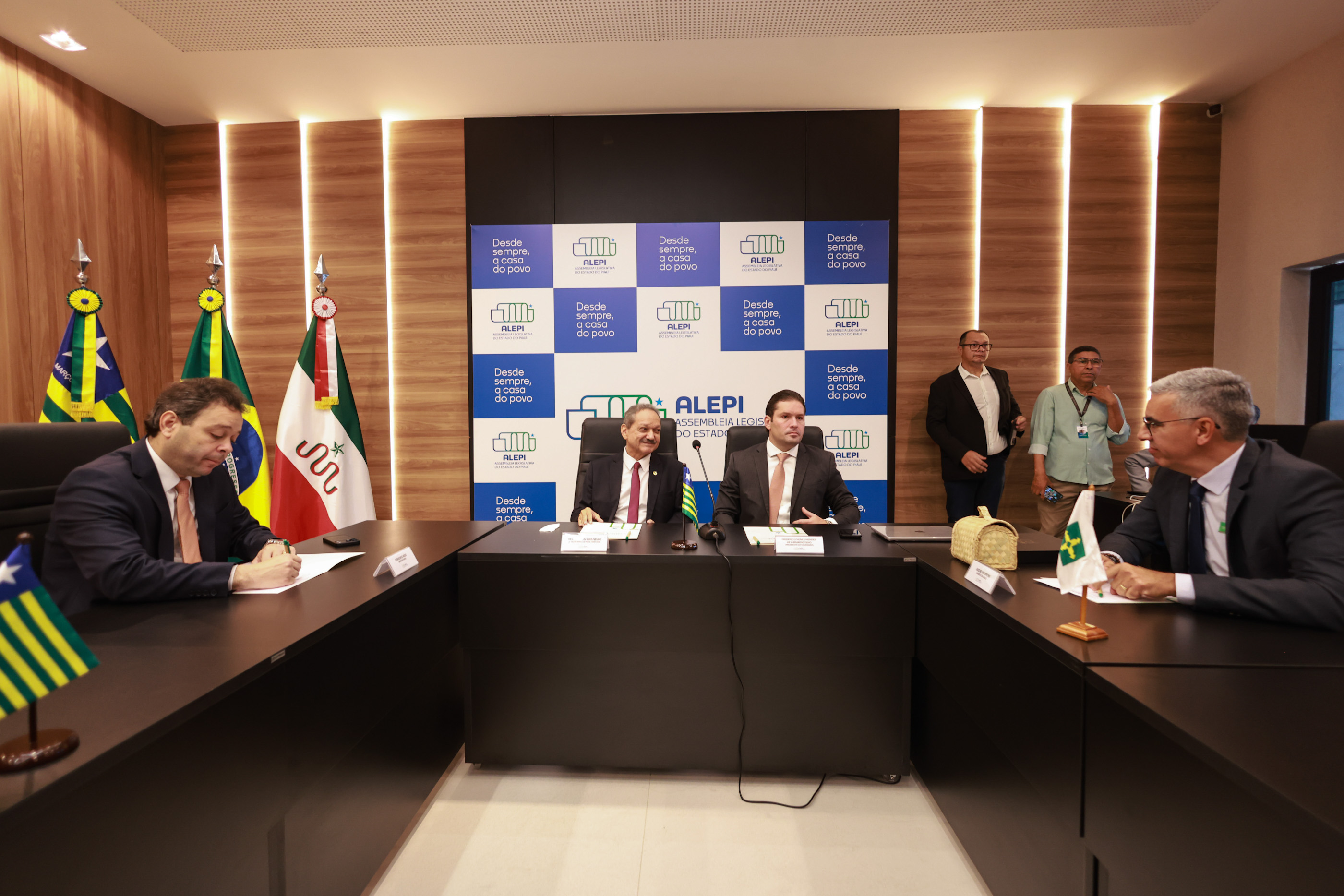 REUNIAO DO COLEGIADO DE DIRETORES FINANCEIROS E ORÇAMENTARIOS (38) (1).jpg