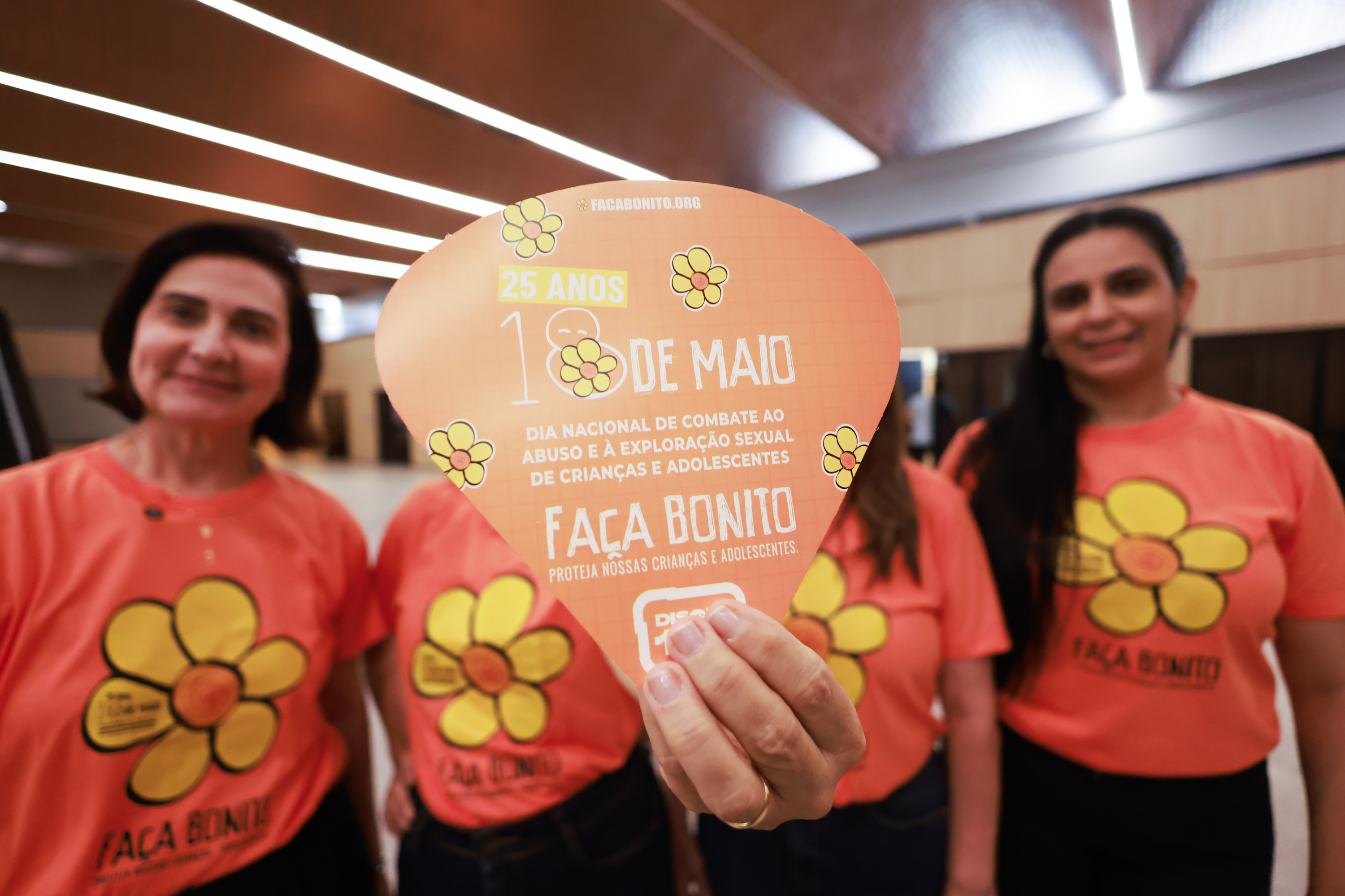 AÇÃO PELO MAIO LARANJA (1).jpg