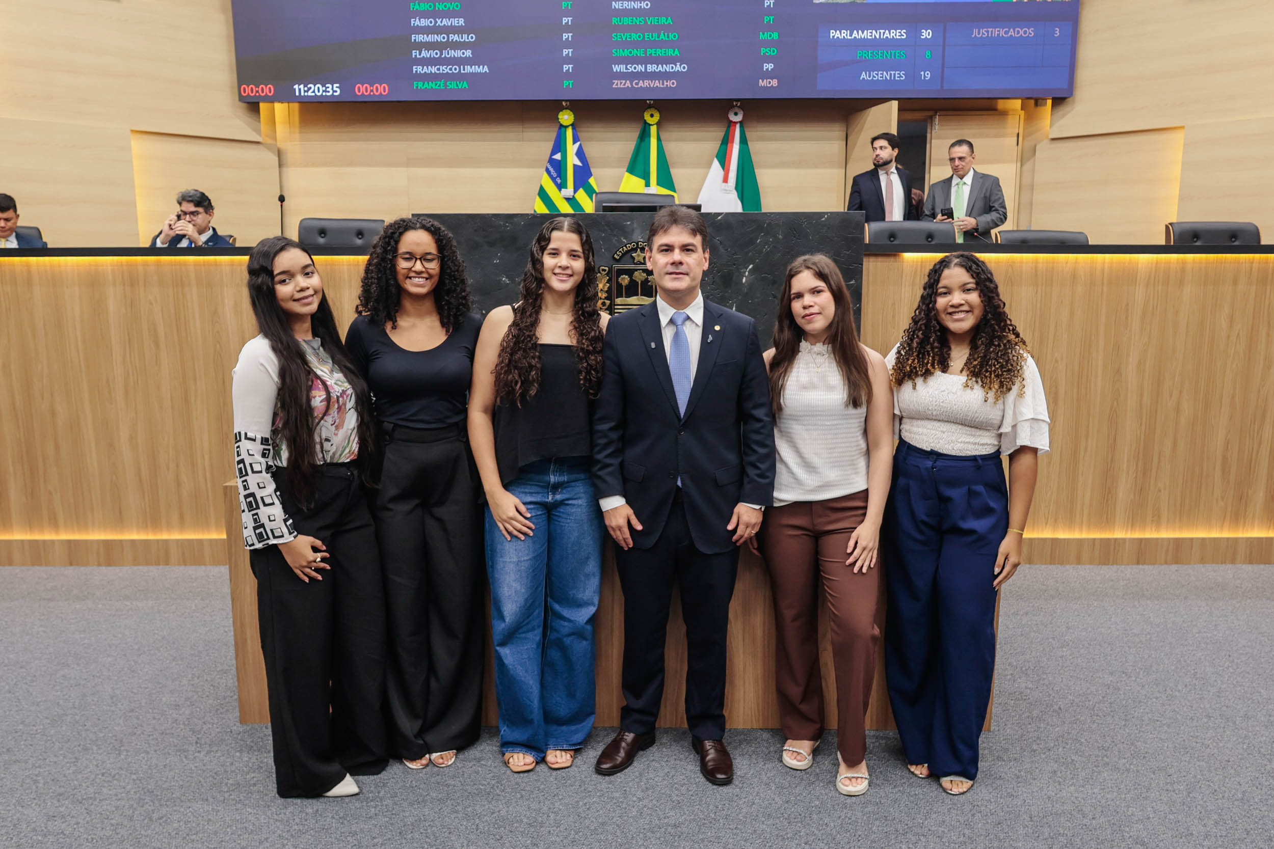VISITA ESTUDANTES DE DIREITO UEMA (11).jpg