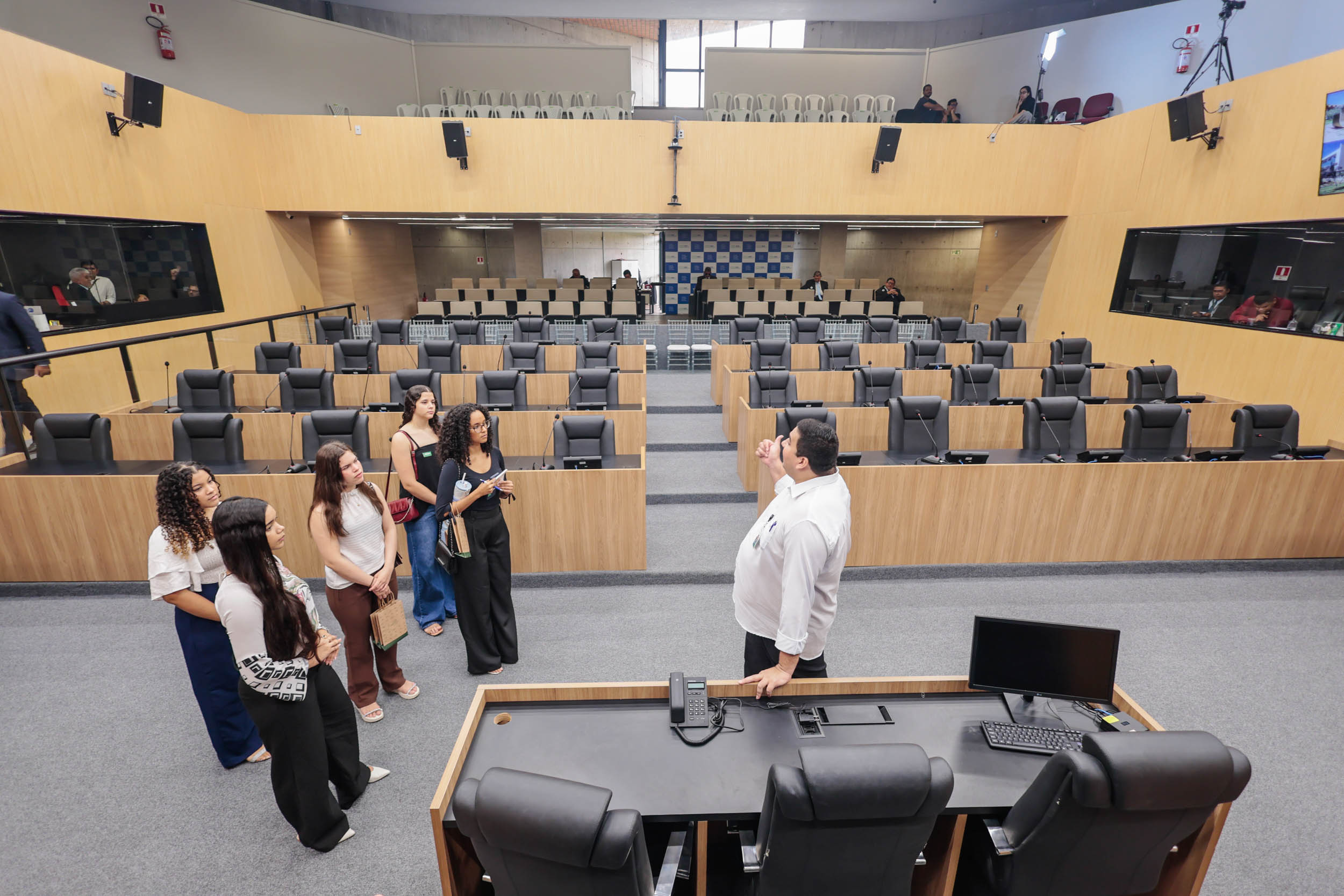 VISITA ESTUDANTES DE DIREITO UEMA (3).jpg