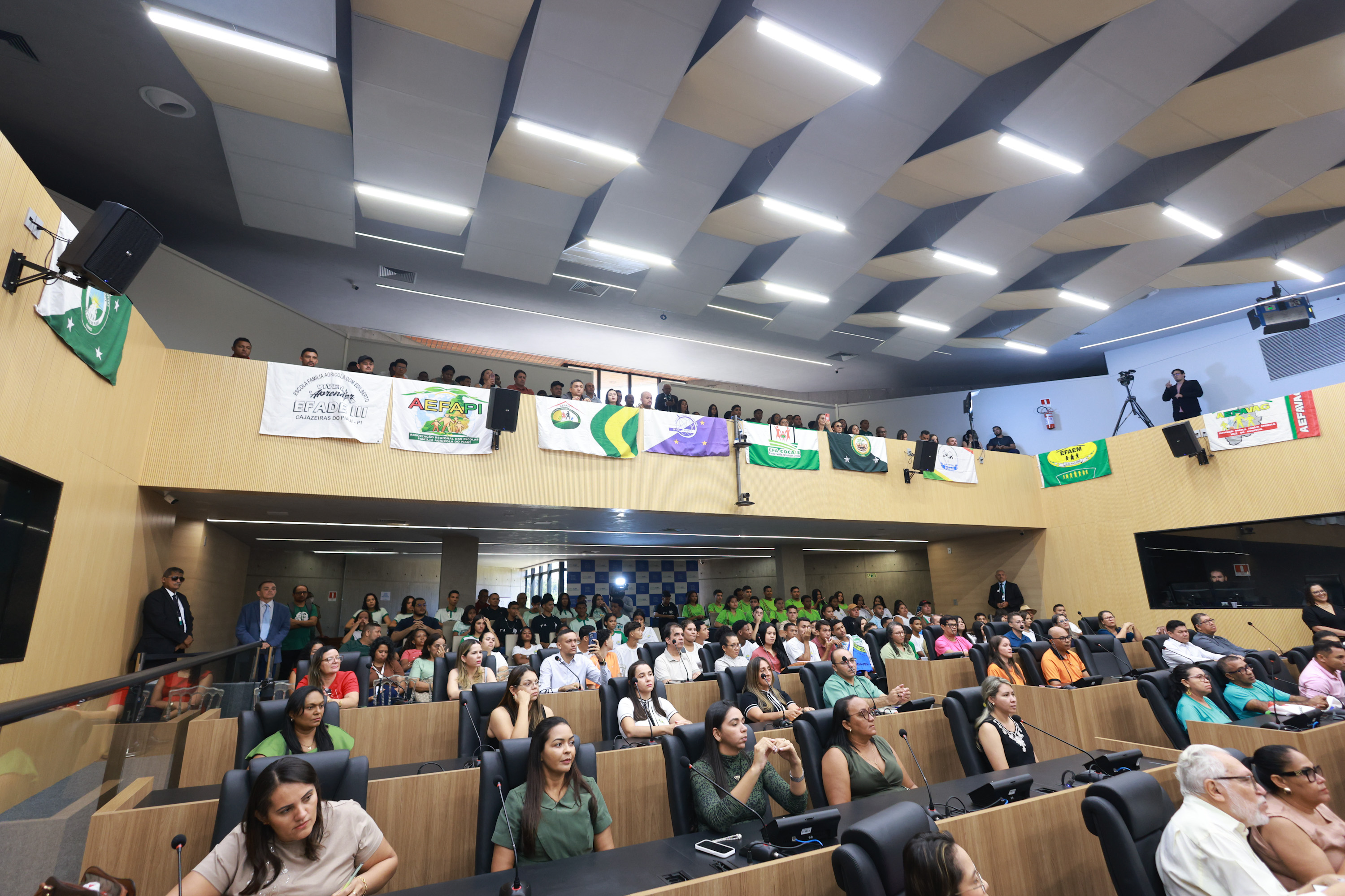  AUDIÊNCIA PÚBLICA SOBRE A EDUCAÇÃO DO CAMPO - FOTOS REGIS FALCAO ASCOM ALEPI.jpg