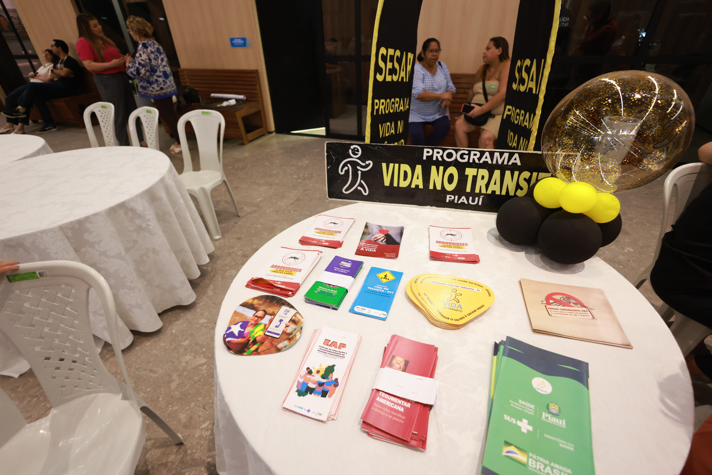  IMPLANTAÇÃO DO PROGRAMA VIDA NO TRÂNSITO MAIO AMARELO PARCERIA COM A SESAPI - FOTOS REGIS FALCAO ASCOM ALEPI (2).jpg