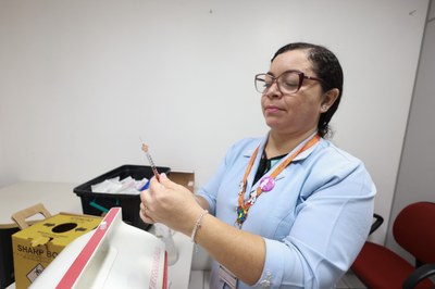  VACINAÇÃO CONTRA FEBRE AMARELA HEPATITE B ANTITETANICA E TRIPLICE - FOTOS REGIS FALCAO ASCOM ALEPI.jpg