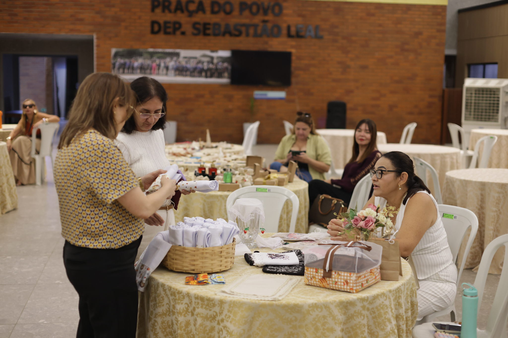 FEIRA DO SERVIDOR - REGIS FALCÃO ASCOM ALEPI (4).jpg