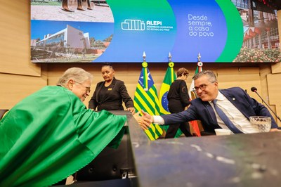 SESSÃO SOLENE TÍTULO DE CIDADANIA AO DR FERNANDO ANTÔNIO LUCCHESE - FOTOS THIAGO AMARAL ALEPI (1).jpg