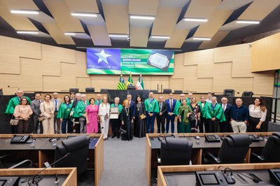SESSÃO SOLENE TÍTULO DE CIDADANIA AO DR FERNANDO ANTÔNIO LUCCHESE - FOTOS THIAGO AMARAL ALEPI (22).jpg