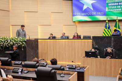 TÍTULO DE CIDADANIA AO SR EDSON CAVALCANTI - FOTOS THIAGO AMARAL ASCOM ALEPI (10).jpg