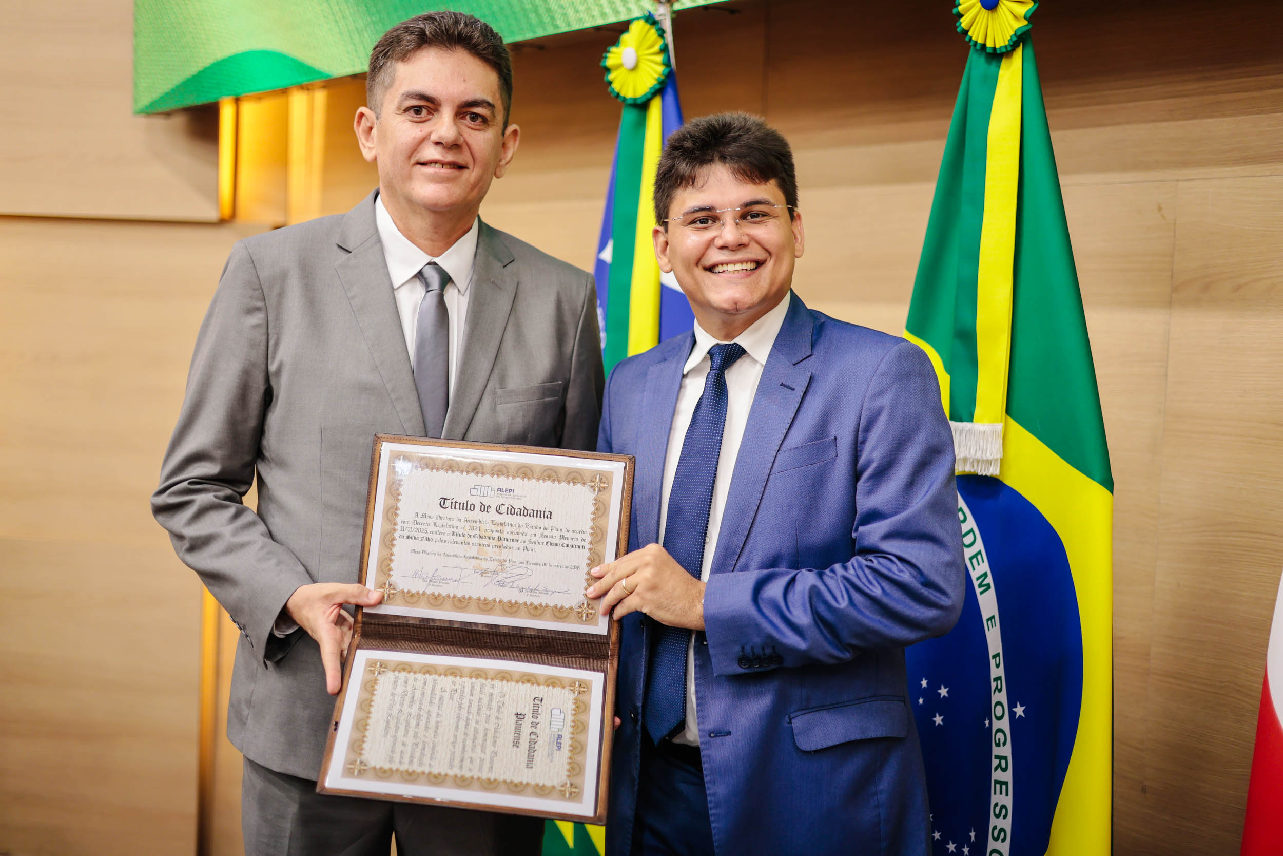 TÍTULO DE CIDADANIA AO SR EDSON CAVALCANTI - FOTOS THIAGO AMARAL ASCOM ALEPI (15).jpg