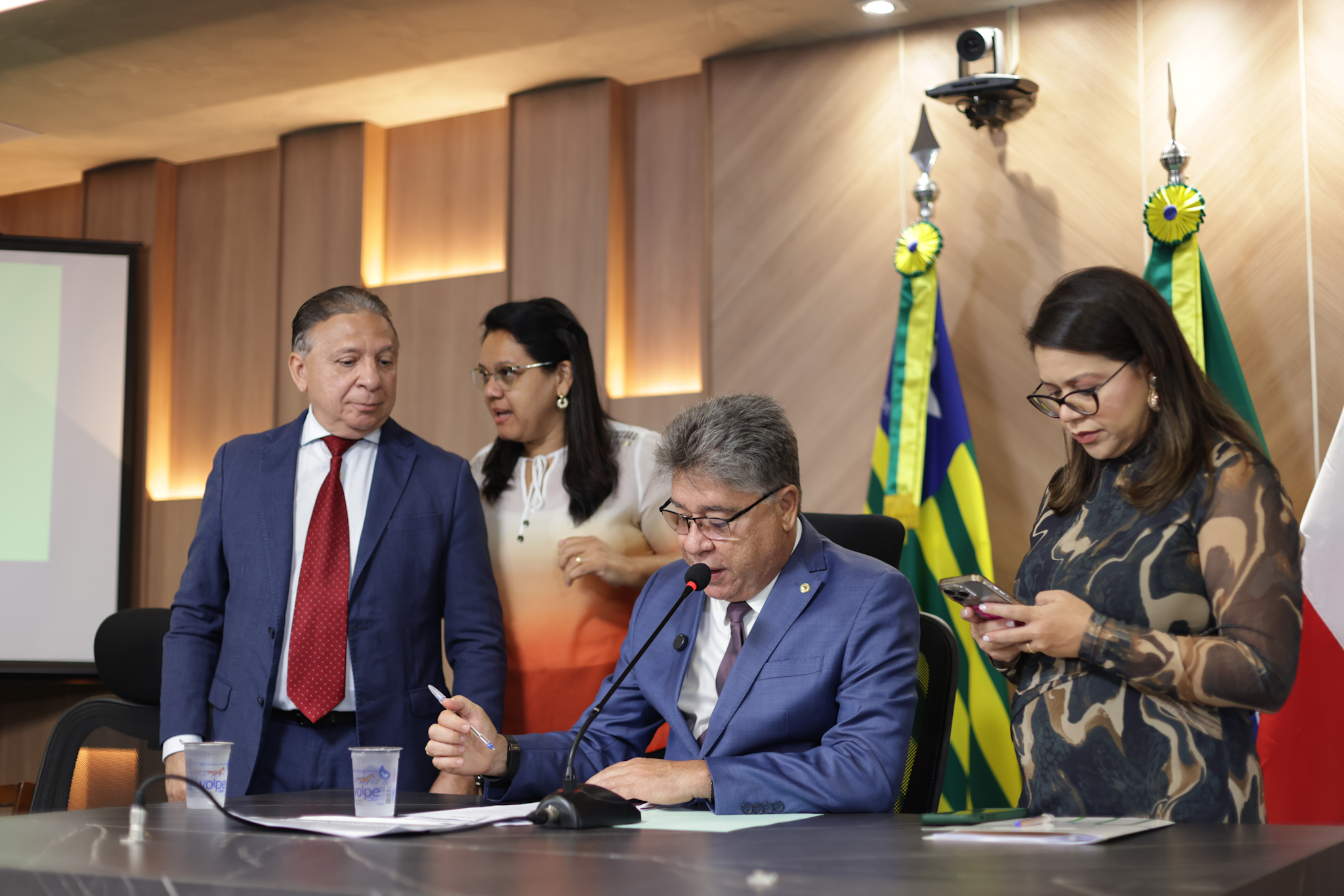 AUDIÊNCIA PÚBLICA SOBRE O 3° QUADRIMESTRE DE 2025 - FOTOS REGIS FALCÃO ASCOM ALEPI (21).jpg