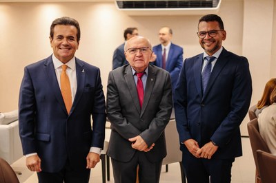 TÍTULO DE CIDADANIA PIAUIENSE JAMIL ROSA, PEDRO BRAGA E MARIA DO CARMO CARDOSO - FOTOS THIAGO AMARAL (2).jpg