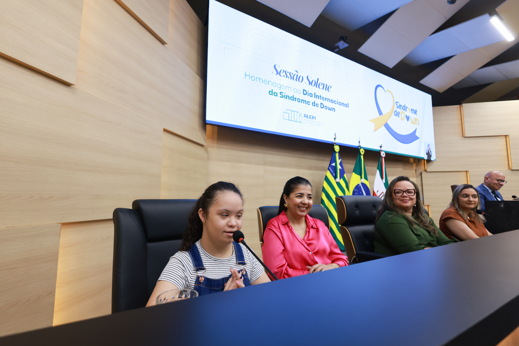 SESSÃO SOLENE PELO DIA DA SÍNDROME DE DOWN - FOTOS REGIS FALCÃO ASCOM ALEPI (7).jpg