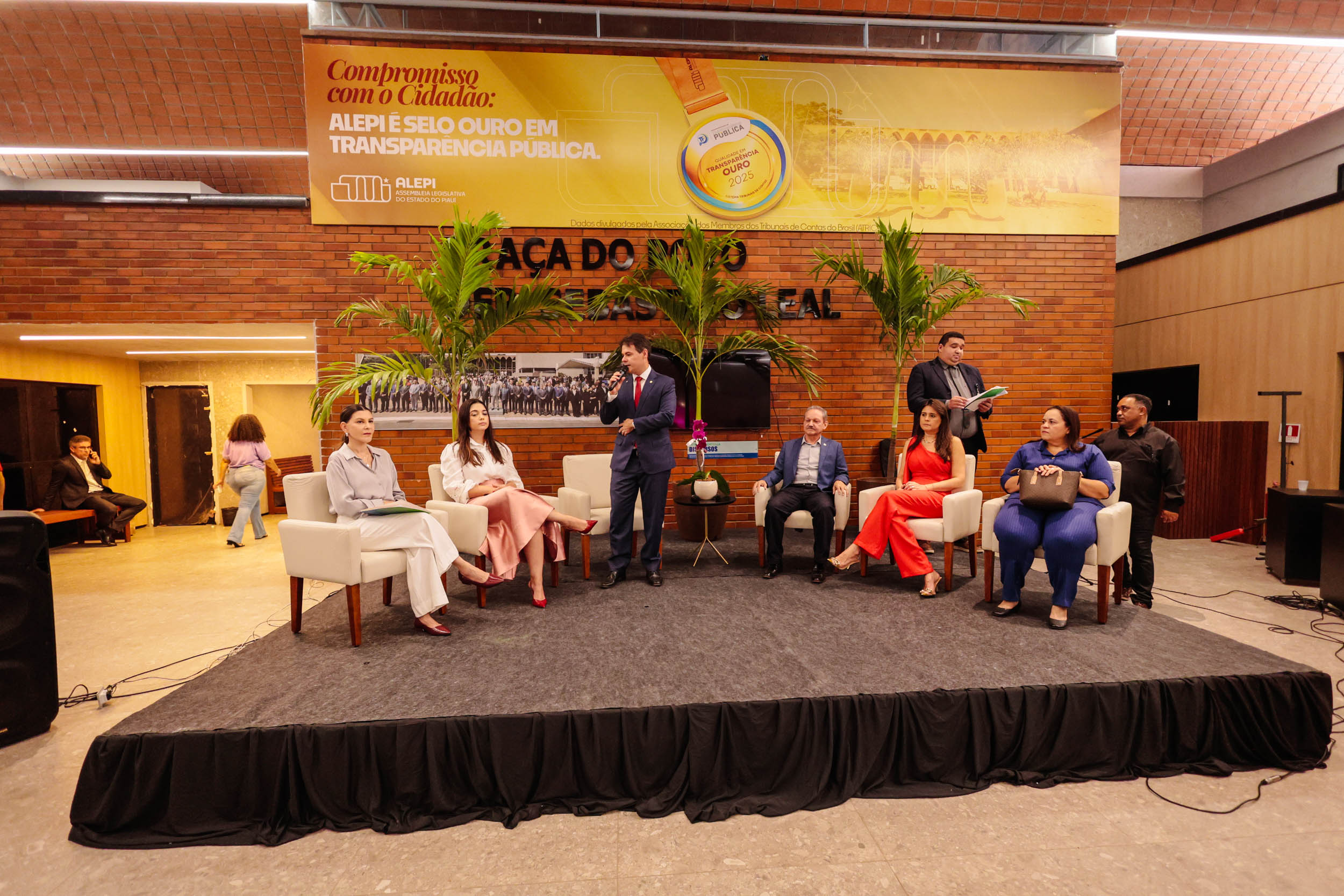 DIA INTERNACIONAL DA MULHER NA ALEPI - THIAGO AMARAL ASCOMALEPI (6).jpg