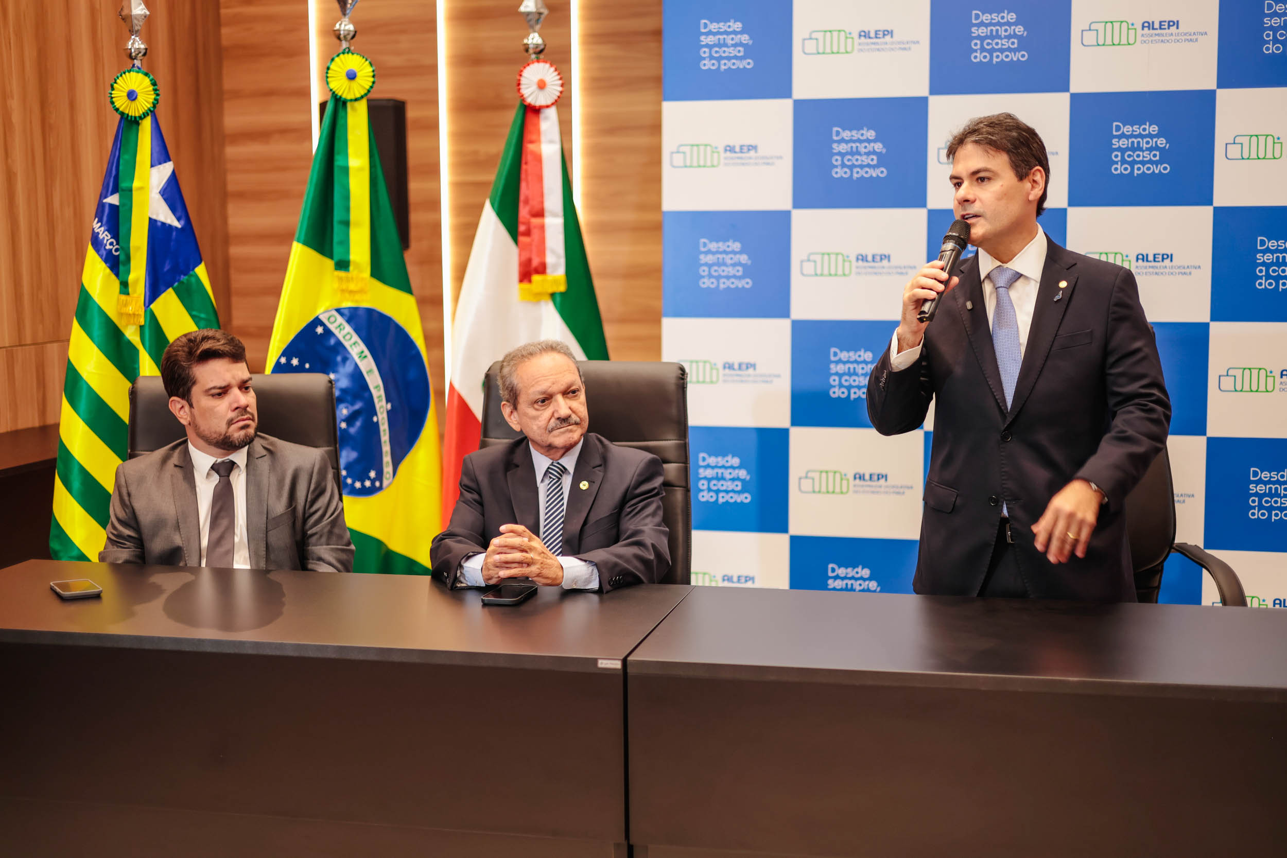 NOMEAÇÃO DA 3 TURMA DO CONCURSO DE 2023 FOTOS THIAGO AMARAL ALEPI (9).jpg
