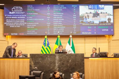 SESSÃO PLENÁRIA 23.03 (2).jpg