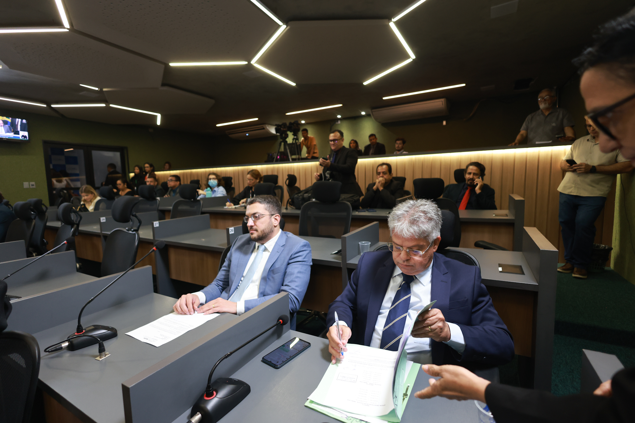 REUNIÃO DE COMISSÕES - FOTOS REGIS FALCÃO ASCOM ALEPI (21).jpg