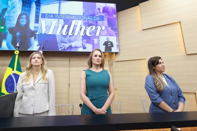  SESSÃO SOLENE EM HOMENAGEM AO DIA INTERNACIONAL DA MULHER E ENTREGA DA MEDALHA FRANCISCA TRINDADE FOTOS REGIS FALCÃO ASCOM ALEPI (17).jpg