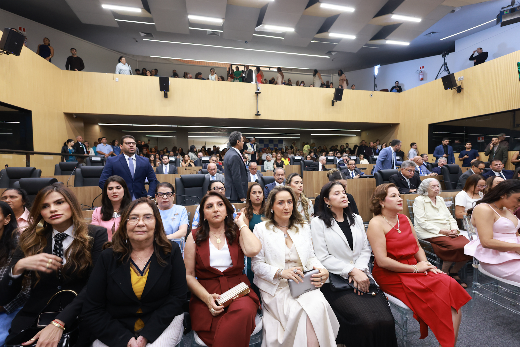 SESSÃO SOLENE EM HOMENAGEM AO DIA INTERNACIONAL DA MULHER E ENTREGA DA MEDALHA FRANCISCA TRINDADE FOTOS REGIS FALCÃO ASCOM ALEPI (20).jpg