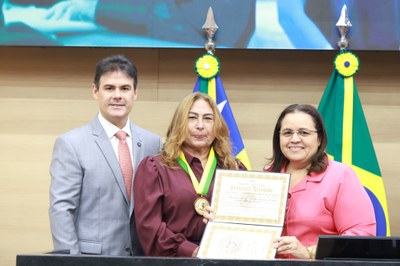  SESSÃO SOLENE EM HOMENAGEM AO DIA INTERNACIONAL DA MULHER E ENTREGA DA MEDALHA FRANCISCA TRINDADE FOTOS REGIS FALCÃO ASCOM ALEPI (27).jpg
