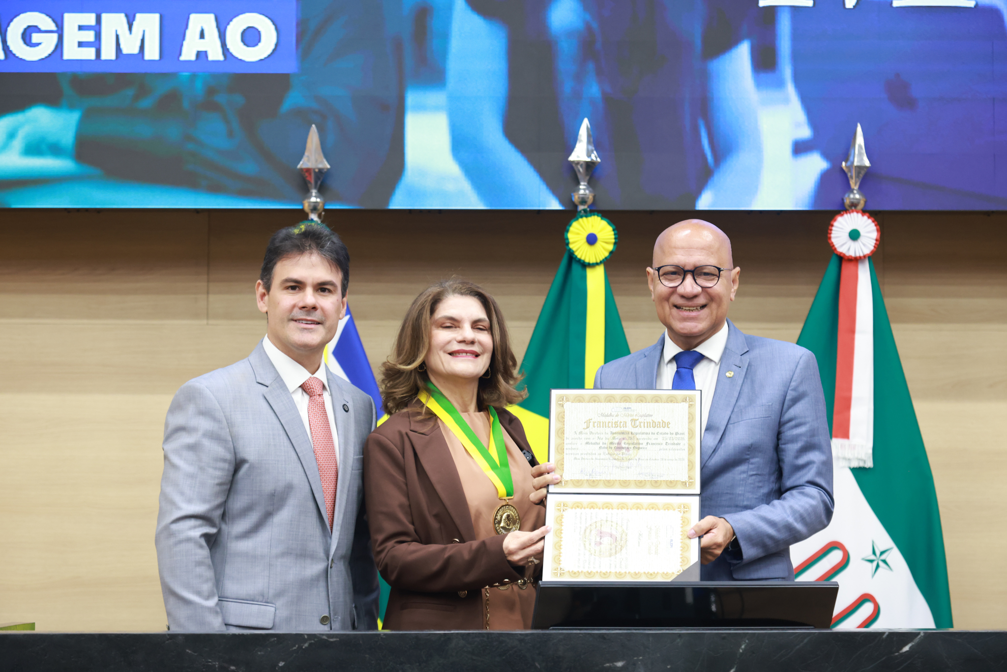  SESSÃO SOLENE EM HOMENAGEM AO DIA INTERNACIONAL DA MULHER E ENTREGA DA MEDALHA FRANCISCA TRINDADE FOTOS REGIS FALCÃO ASCOM ALEPI (34).jpg