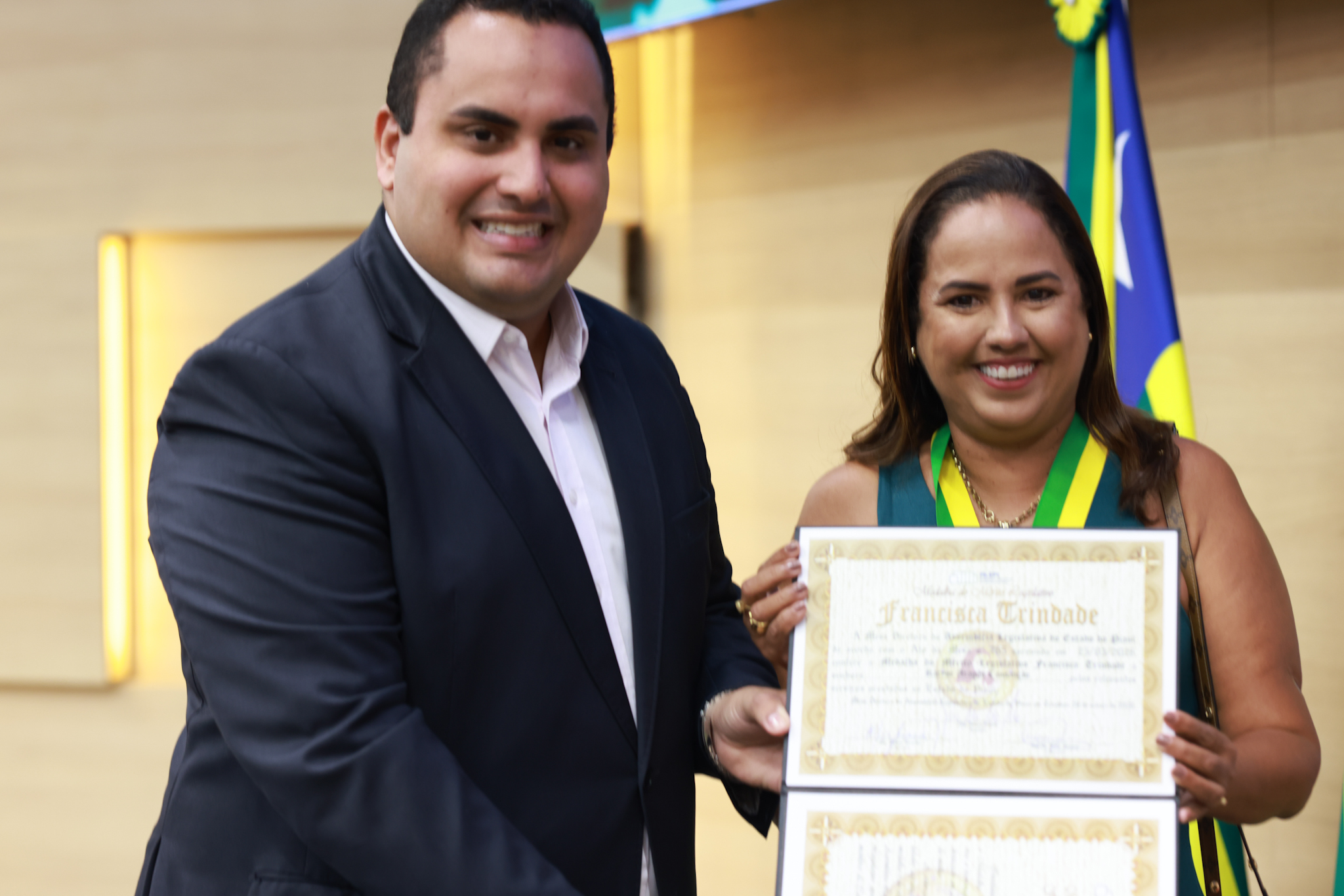  SESSÃO SOLENE EM HOMENAGEM AO DIA INTERNACIONAL DA MULHER E ENTREGA DA MEDALHA FRANCISCA TRINDADE FOTOS REGIS FALCÃO ASCOM ALEPI (4).jpg