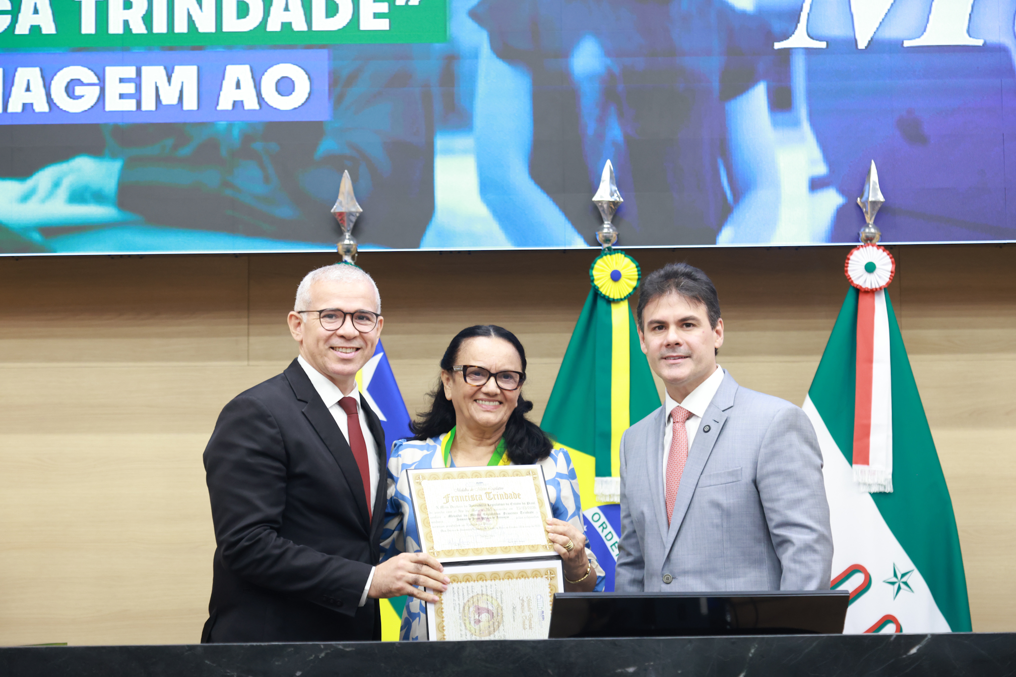  SESSÃO SOLENE EM HOMENAGEM AO DIA INTERNACIONAL DA MULHER E ENTREGA DA MEDALHA FRANCISCA TRINDADE FOTOS REGIS FALCÃO ASCOM ALEPI (53).jpg