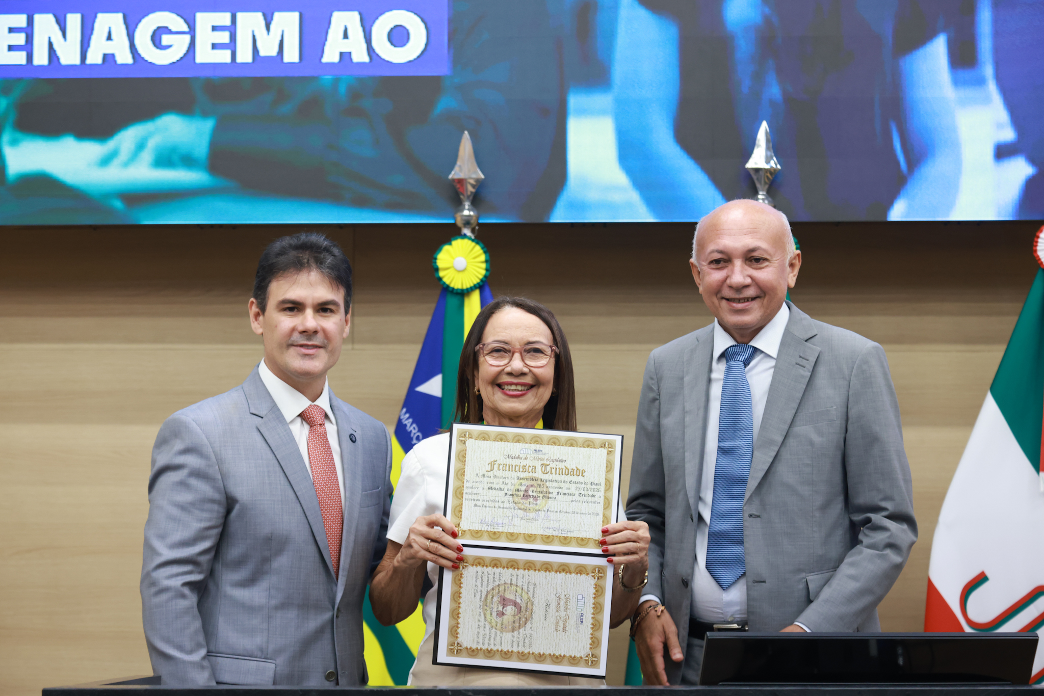  SESSÃO SOLENE EM HOMENAGEM AO DIA INTERNACIONAL DA MULHER E ENTREGA DA MEDALHA FRANCISCA TRINDADE FOTOS REGIS FALCÃO ASCOM ALEPI (55).jpg