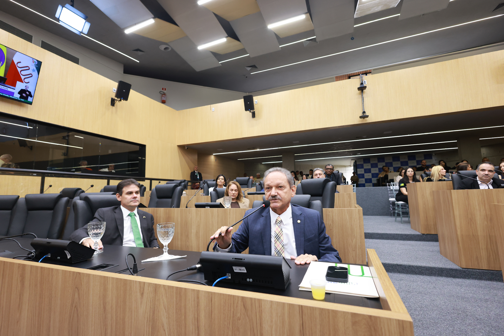 SESSÃO SOLENE MEDALHA DO MÉRITO LEGISLATIVO PARA MIN LIANA CHAIB - FOTOS REGIS FALCÃO ASCOM ALEPI (28).jpg