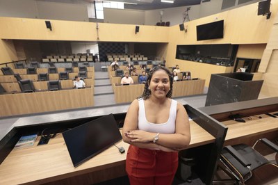 PARLAMENTO DO FUTURO - LÍVIA DA SILVA - CADASTRO DA BIOMETRIA (6).jpeg