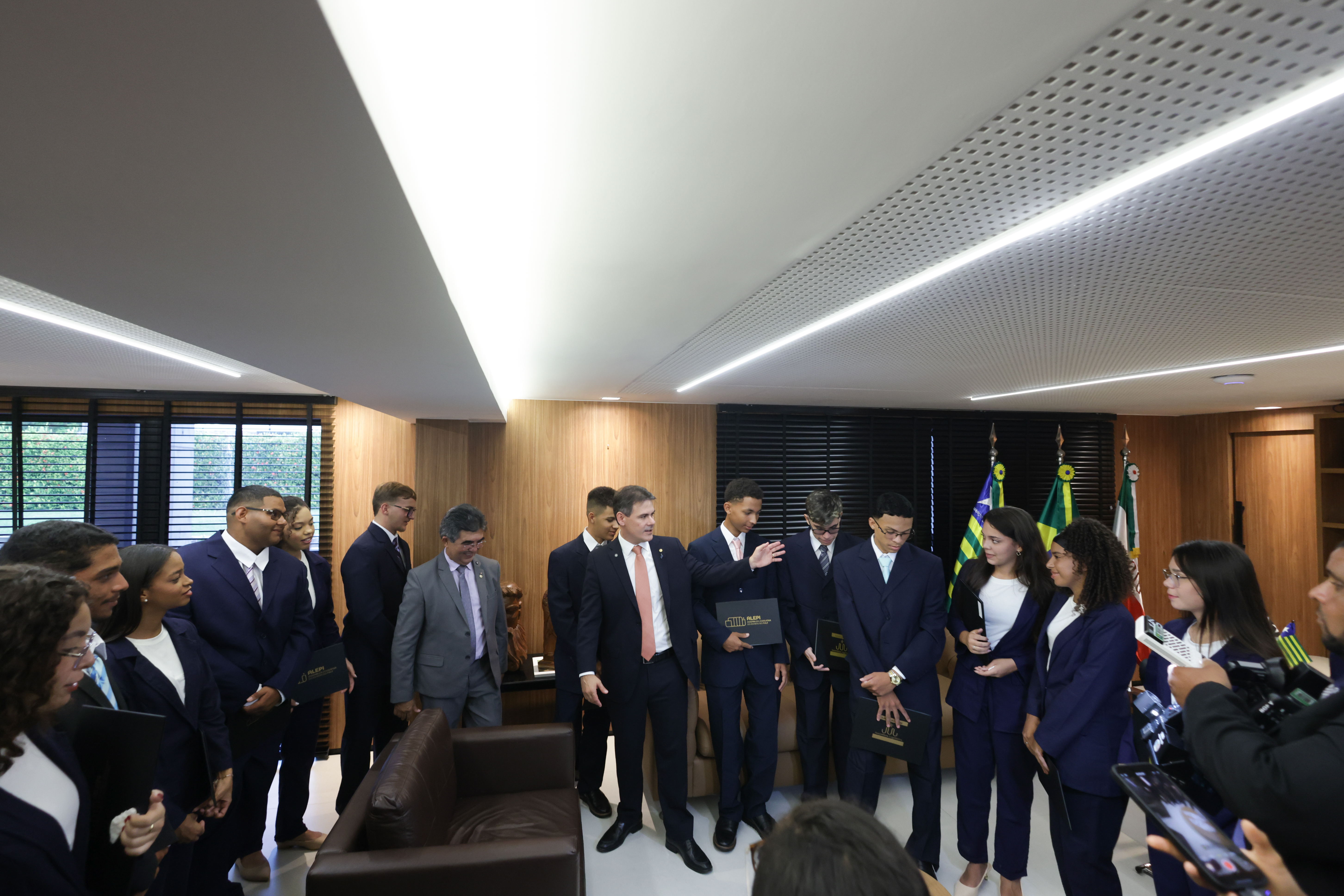 POSSE PARLAMENTO DO FUTURO - FOTOS REGIS FALCÃO ASCOM ALEPI  (74).jpg