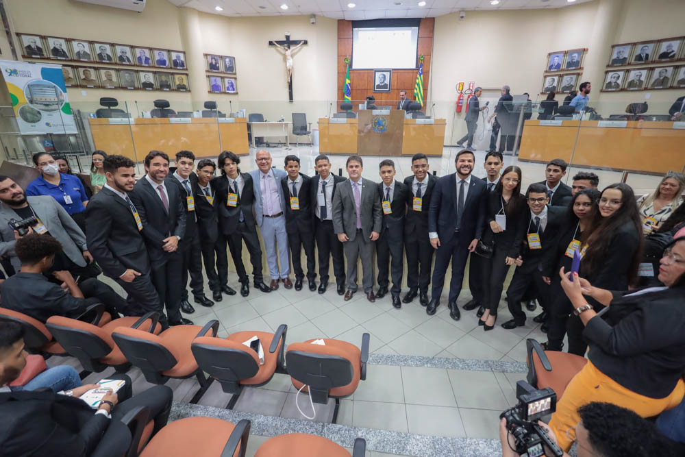 PARLAMENTO DO FUTURO DIPLOMAÇAO E FOTO OFICIAL-4.jpg
