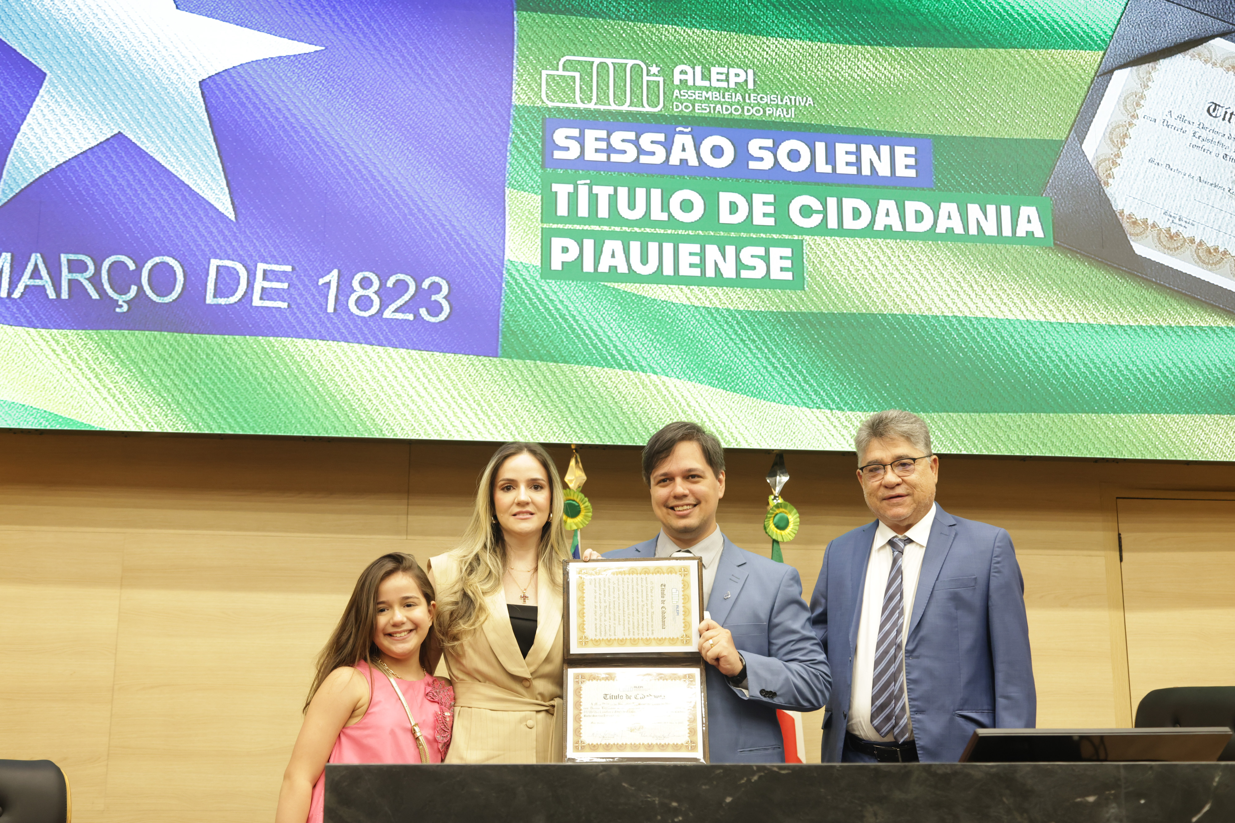 Alepi concede Título de Cidadania Piauiense ao auditor fiscal Bruno Cardoso Rocha