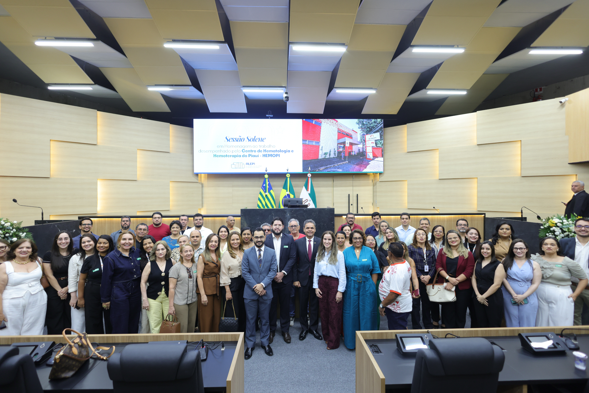 Alepi homenageia servidores do Hemopi e doadores de sangue em solenidade 