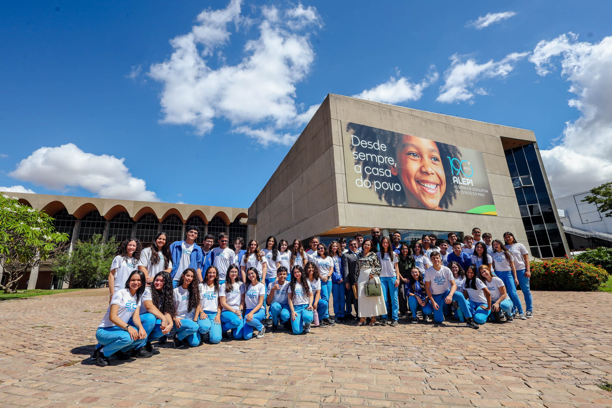 Alepi recebe visita de estudantes do Colégio das Irmãs