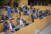 Aprovado requerimento solicitando intérprete de libras para estudante surda da UFPI