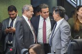 Aprovado PL que impede condenado por racismo de assumir cargo público   