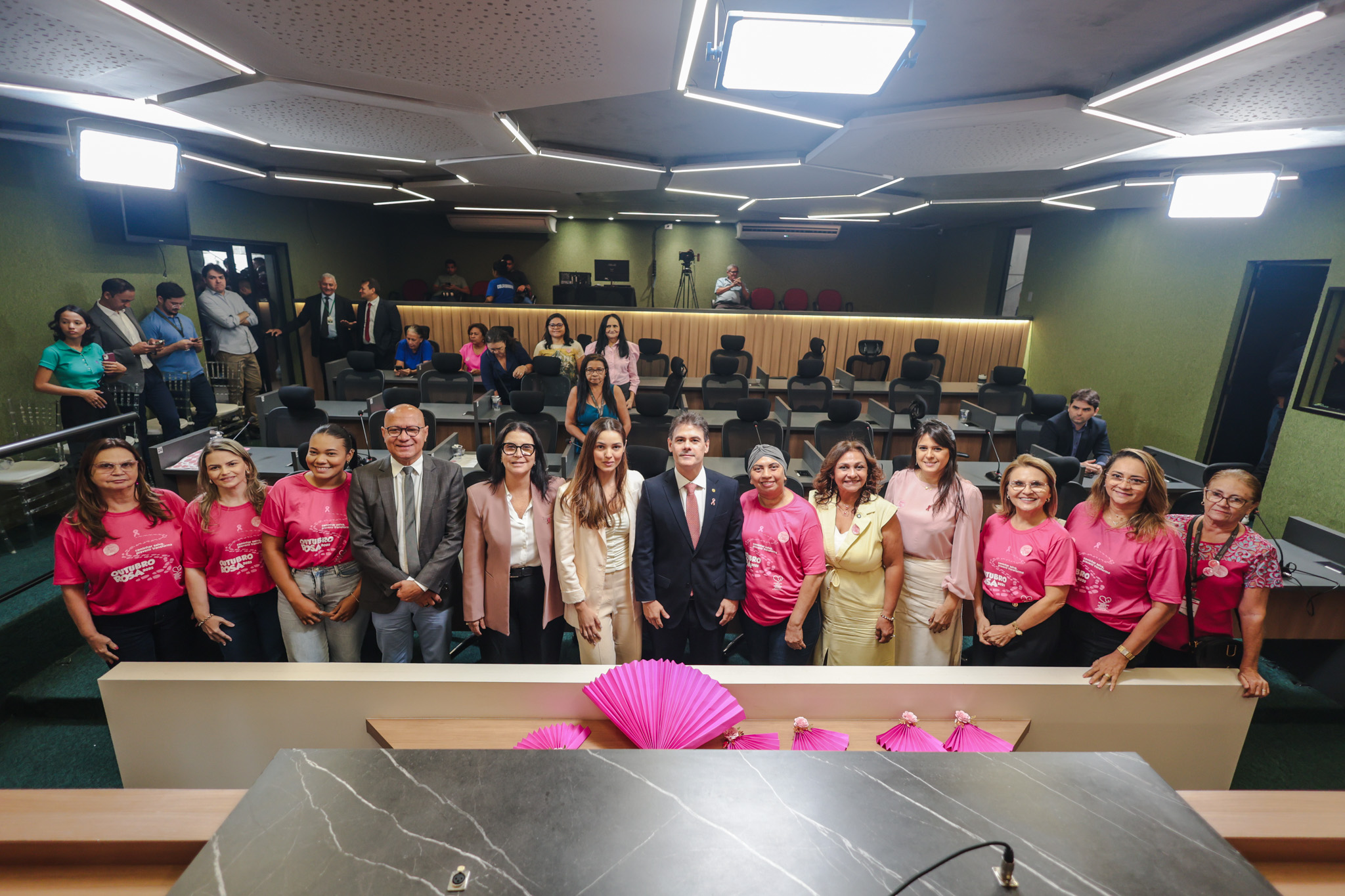 Assembleia Legislativa promove roda de conversa sobre prevenção ao câncer de mama