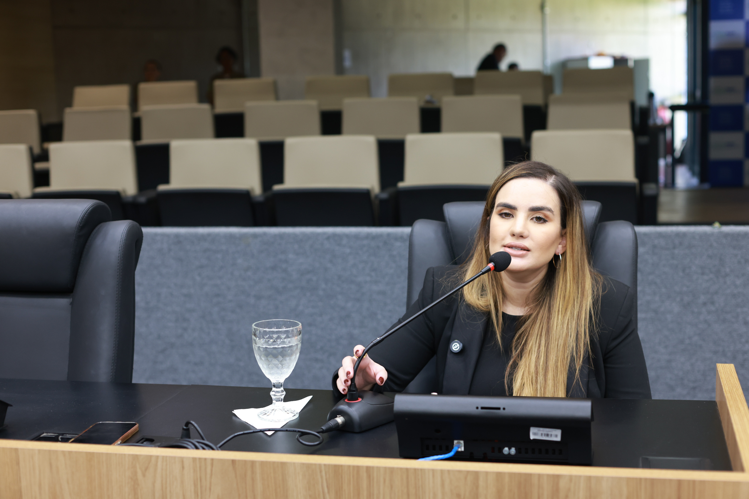 Bárbara do Firmino retorna à Alepi após licença-maternidade