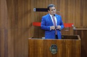 Deputado denuncia lixão próximo à Uespi