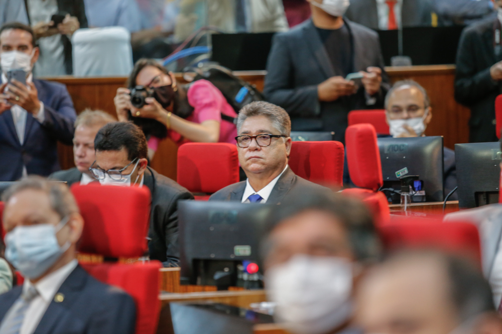 Aprovado reajuste salarial para servidores da Saúde