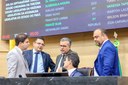 Deputados cobram melhorias em duas rodovias