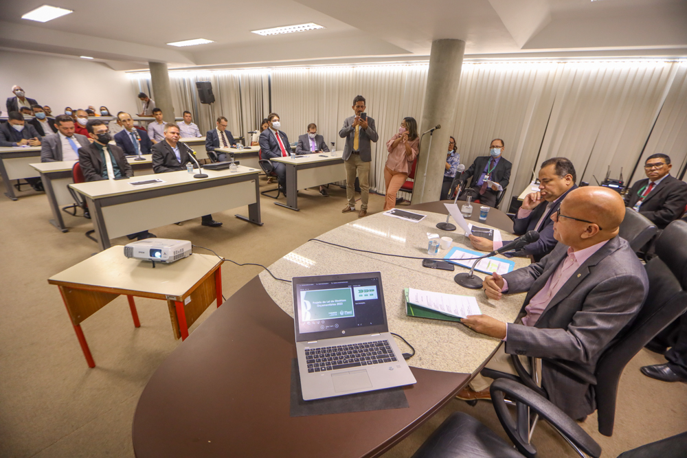 Deputados questionam a Seplan sobre a realização de concursos públicos