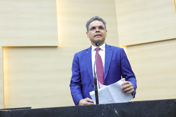 Dr. Gil Carlos repercute críticas à instalação de novos pedágios na região de Uruçuí