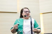 Emmpregados domésticos: dificuldades de barreiras são abordados em sessão solene