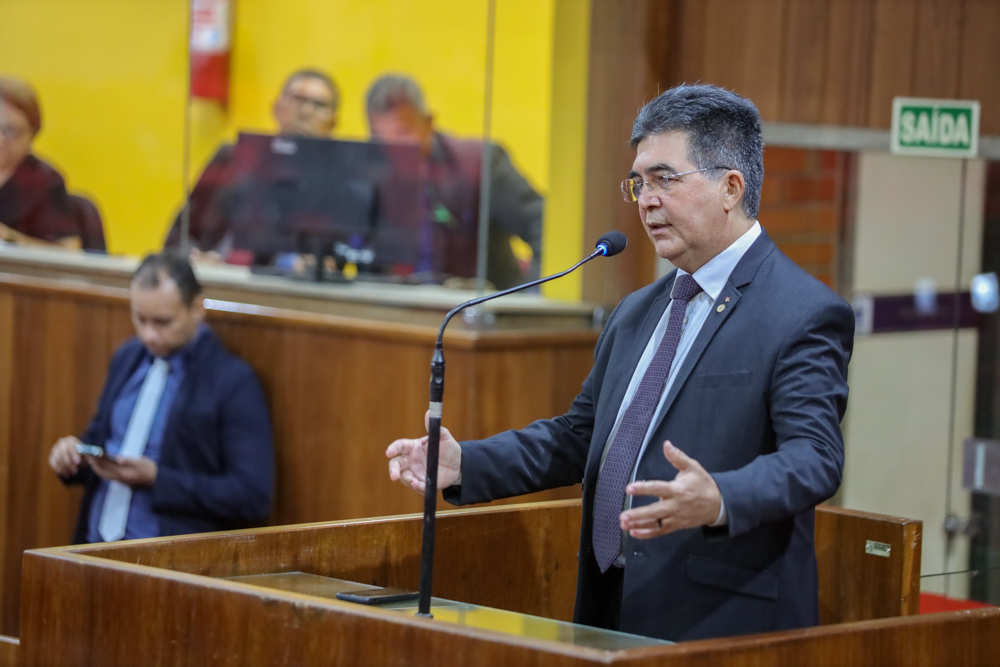 Francisco Limma aponta avanços na saúde com inauguração de nova maternidade