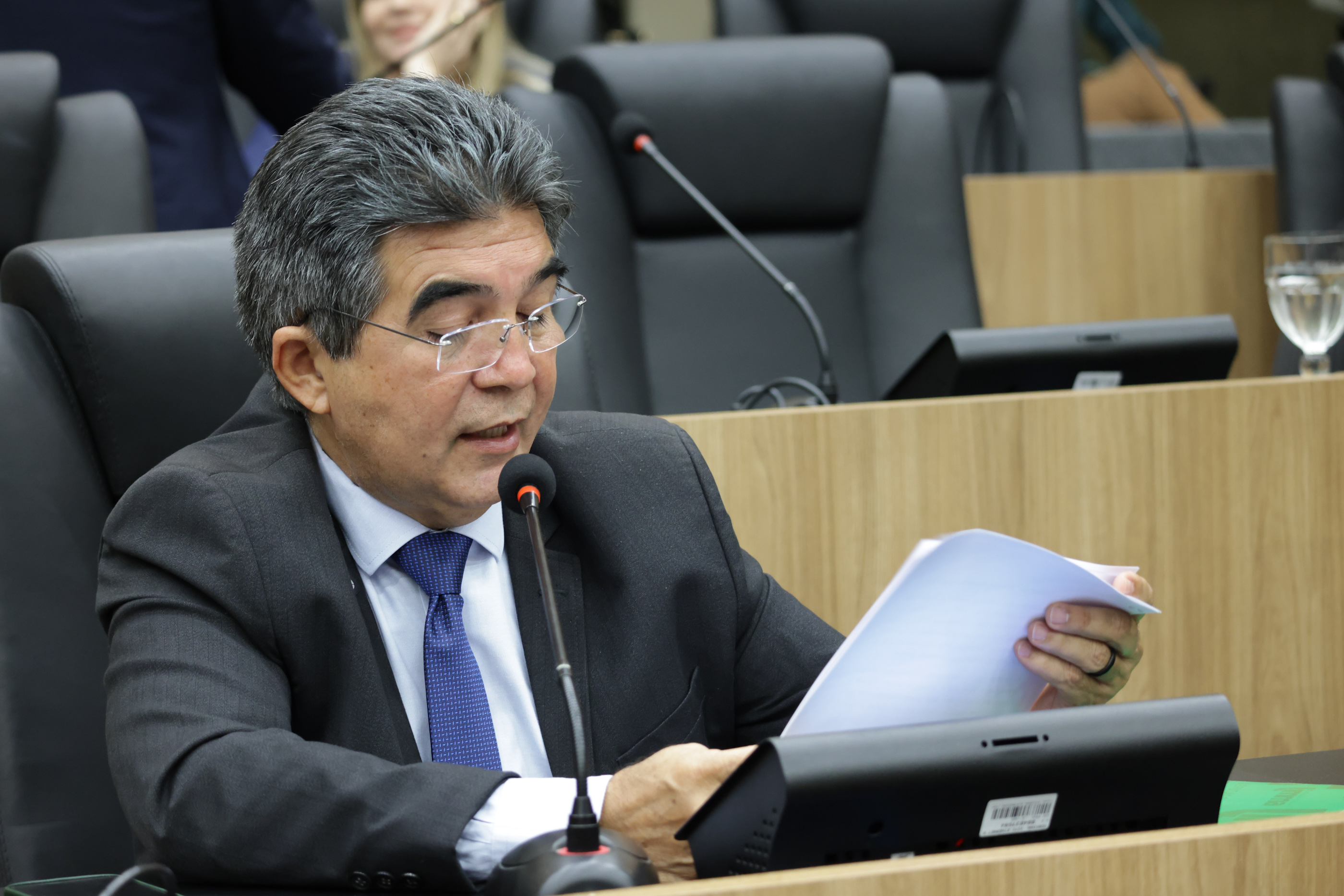 Francisco Limma comemora Programa de Regularização Fundiária de Novo Santo Antônio